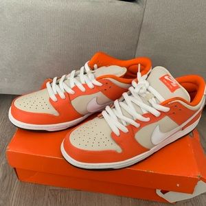 Nike Dunks